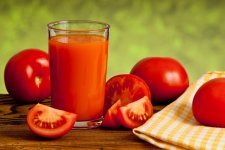 فوائد عصير الطماطم.jpg