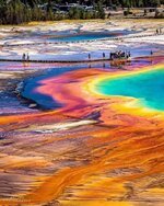 عين قوس قزح الينابيع المنشورية الكبرى!