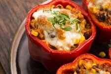 طريقة عمل 
محشي الفلفل الملون