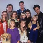 رحيل الممثل بوب_ساجيت  بطل مسلسل فول_هاوس  عن عمر 65 عاما