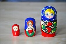 matrioshka-souvenir-russia-toy.jpg
