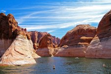 lake-powell-arizona-water-reservoir-landscape-canyon-rocks-erosion-rock-formations.jpg