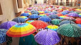 umbrellas-decoration-sight-colors-dubai-mall.jpg