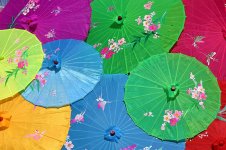 chinese-umbrellas-screens-colorful-decorated-parasol.jpg