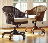 Drehst-C3-BChle-aus-Rattan-in-zwei-Farben.jpg Drehst-C3-BChle-aus-Rattan-in-zwei-Farben.jpg