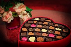 valentine-s-day-chocolates-candy-heart-love-valentine-red-romance.jpg