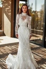 فساتين زفاف مع ياقة عالية@lorenzorossi.jpg