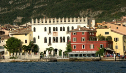 السياحه الرائعه في مدينة مالشيزيني