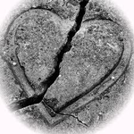 قسونا......فـأنكـسرنـآ...!