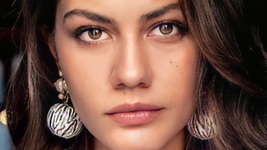 ديميت أوزدمير تنشر صورةً من طفولتها.. فما علاقتها بمسلسلها الجديد؟