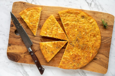 خبز طحين الحمص كيتو