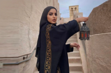 عبايات عربية مطرزة