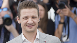 جيريمي رينر «مشوّش» عقب حادث الثلج