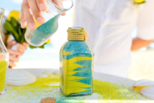 طريقة عمل الرمال الملونة للحرف اليدوية بطريقة سهلة في المنزل