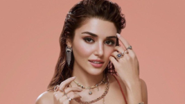 بعد أن نفت أكثر من مرة.. هاندا أرتشيل تعترف بحبها لهاكان سابانجي