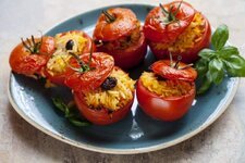 طماطم محشية بالأرز بالفرن