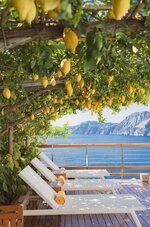 بلدة سورينتو في ايطاليا (Sorrento, Italy).