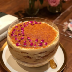 "حلى الخشخش..🧡🍧"