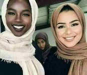 الجدر الا ثلاثة