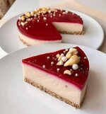 شيز كيك التوت والكاجو..