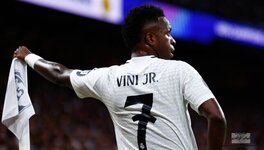 فينيسيوس: لسنا مرشحين للفوز بالمونديال ولا أفكر في الانتقال لأمريكا