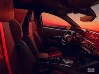 بيجو E208 GTI الكهربائية هاتشباك فرنسية بقوة 277 حصان وتسارع يحرج منافسين كبار-3.webp بيجو E208 GTI الكهربائية هاتشباك فرنسية بقوة 277 حصان وتسارع يحرج منافسين كبار-3.webp