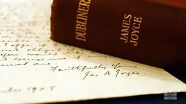 من شكسبير إلى الهوبيت لماذا تتحول بعض الطبعات الأولى إلى كنوز-6.webp من شكسبير إلى الهوبيت لماذا تتحول بعض الطبعات الأولى إلى كنوز-6.webp