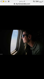 لماذا نوافذ الطائرات بيضوية مع زوايا منحنية . وثقب