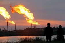 حذر تقرير لصحيفة (الاندبندنت) البريطانية من ان *مدينة البصرة لن تكون صالحة للعيش في السنوات العشر المقبلة* بسبب مواصلة العراق حرق الغاز المصاحب للنفط